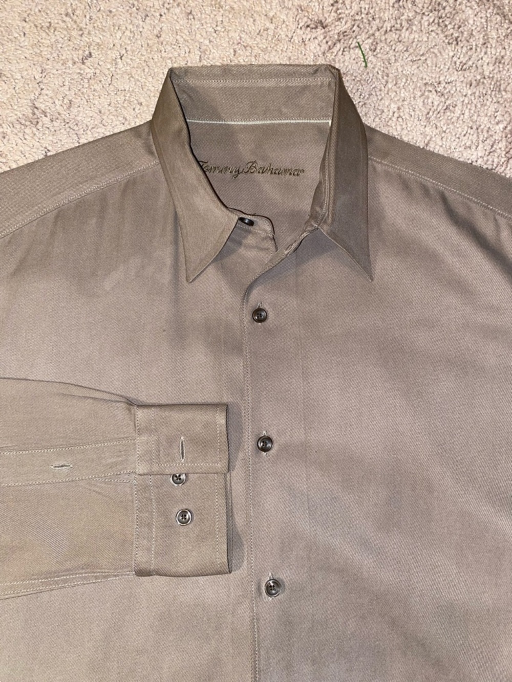 Tommy Bahama Heavy Duty Button Down Men’s Medium Beach Work Dress Brown Shirt